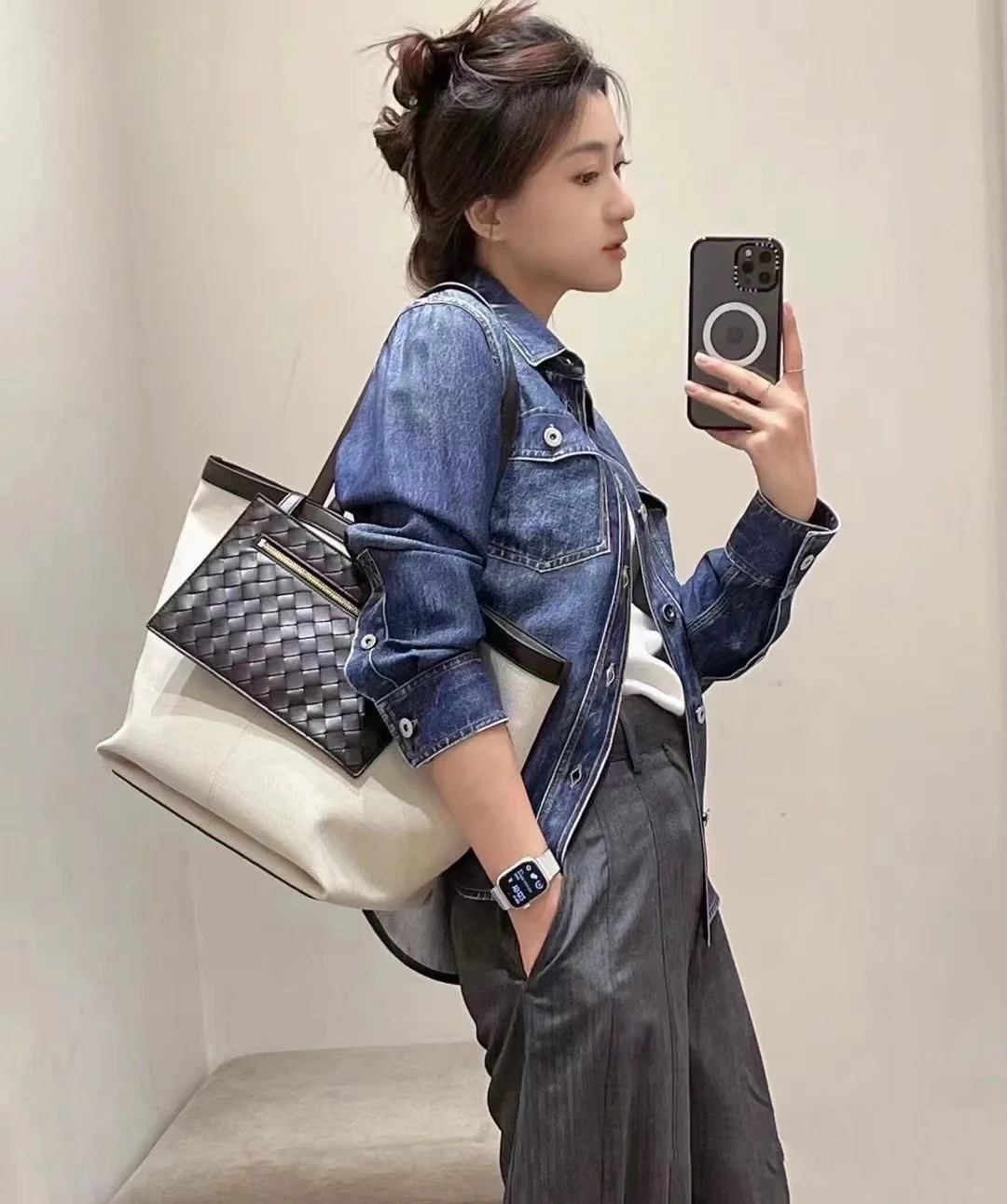 보테가 라지 플립플랩 토트백