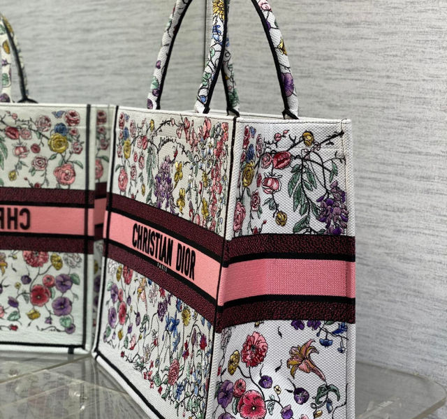 D. 쟈뎅 디베르 모티프 라지 북 토트백(2color)