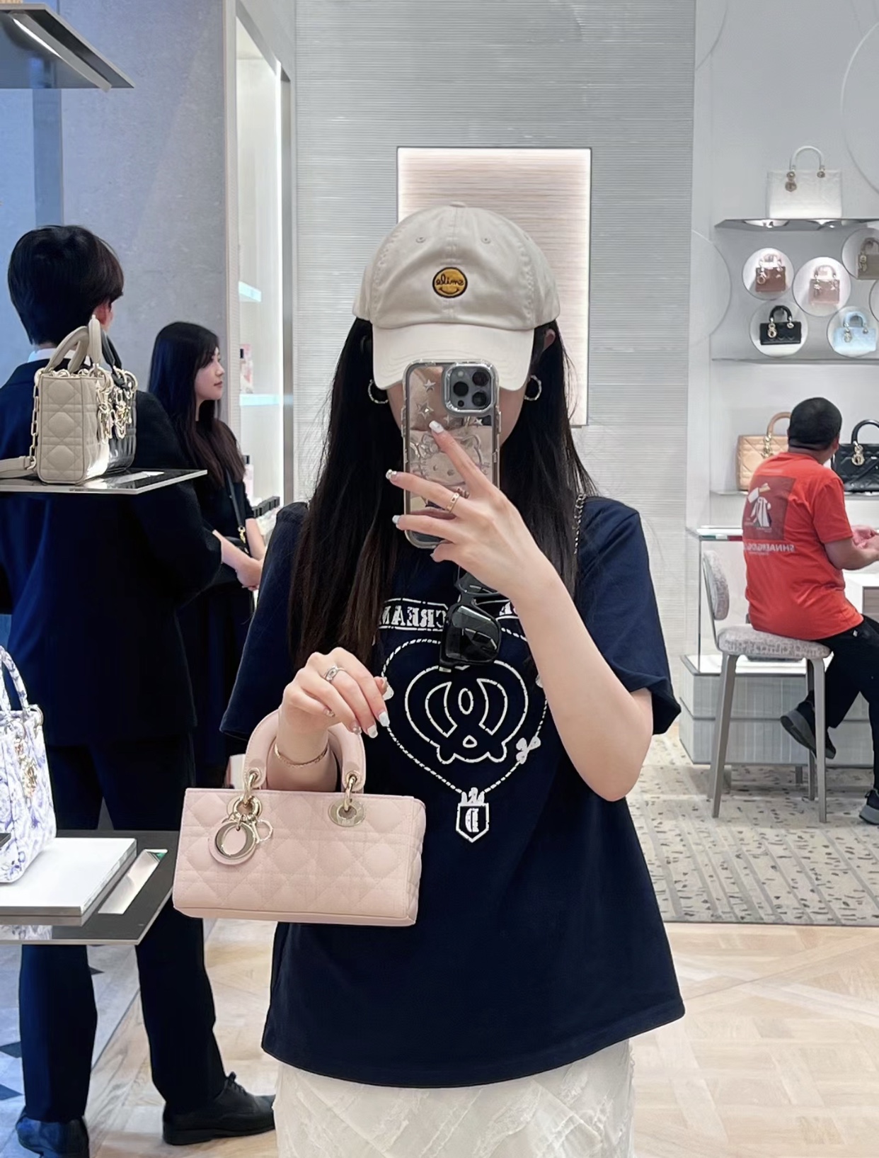 D. 디조이 스몰