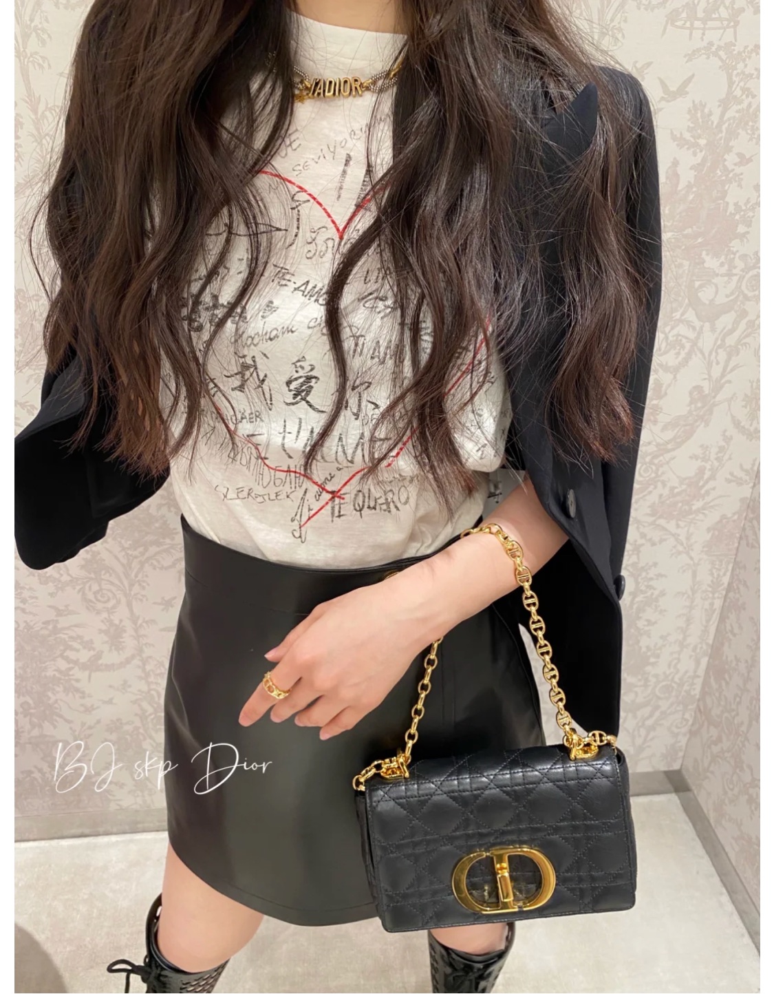 D.  카로백