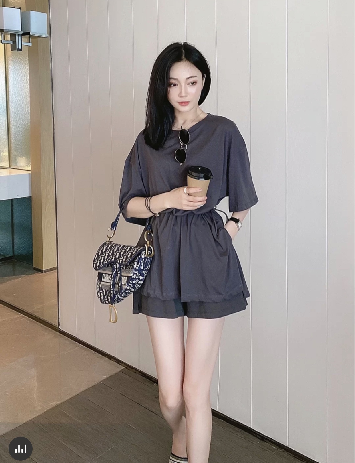D.  오블리크 새들백
