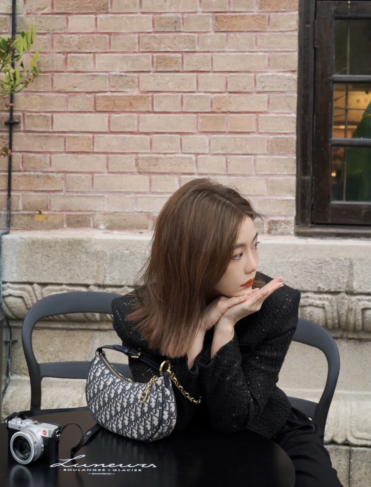 D.  오블리크 라운지백