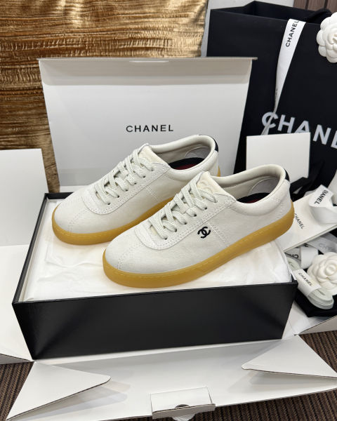 샤넬 벨벳 카프스킨 스니커즈