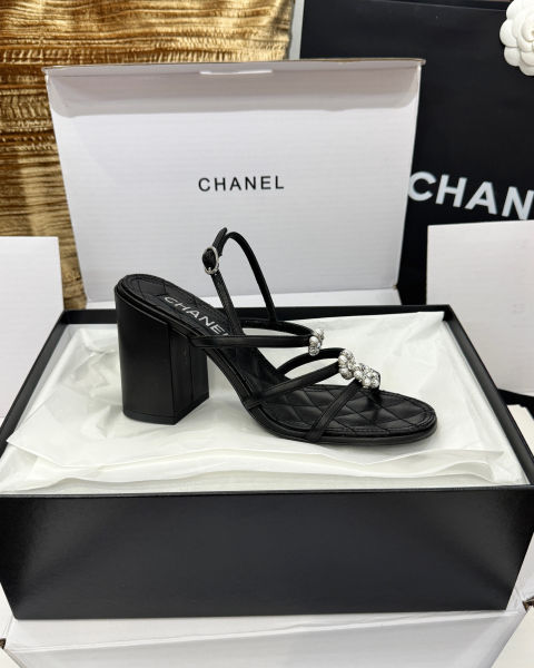 샤넬 까멜리아 하이힐 샌들 9cm (2color)