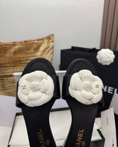 샤넬 까멜리아 빈티지 슬리퍼