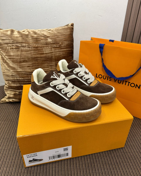 루이비통 틸티드 비스킷 슈즈 (2color)