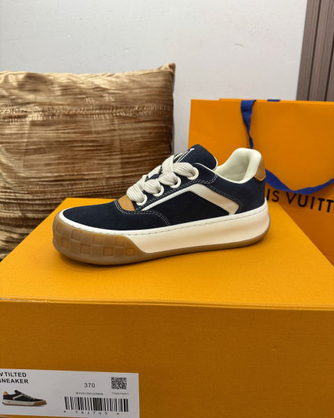 루이비통 틸티드 비스킷 슈즈 (2color)