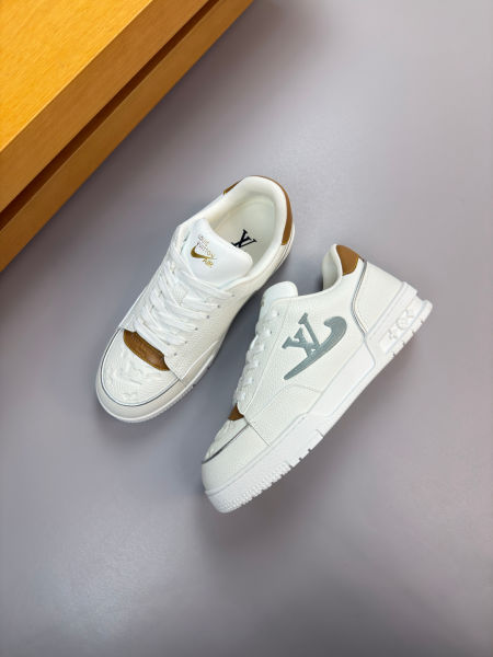 루이비통 x 나이키 스니커즈(3color)