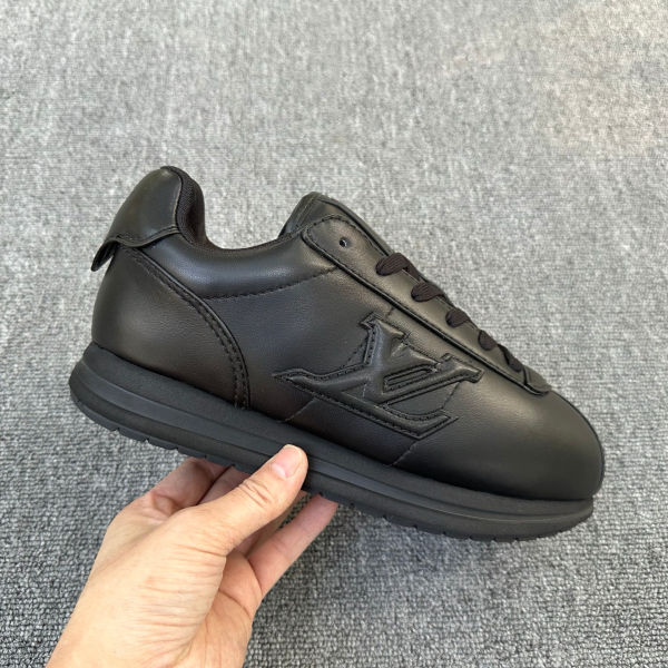 루이비통 x Nigo 버터소프트 스니커즈(11color)