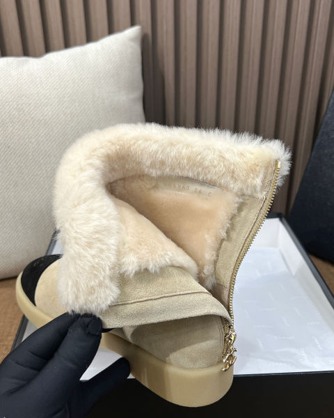샤넬 시어링 앵클 부츠