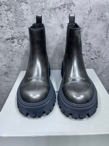 발렌시아가 트랙터 챌시 부츠
