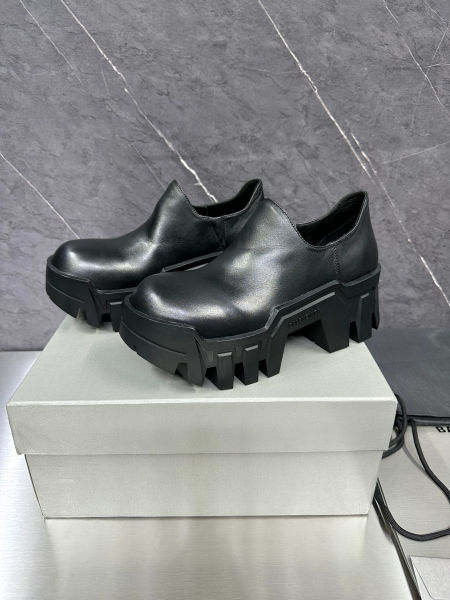 발렌시아가 불도저 미니 부츠