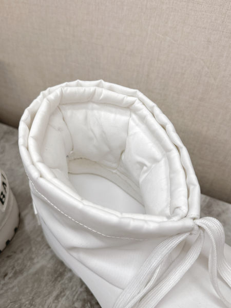 발렌시아가 알래스카 로우 부츠(2color)