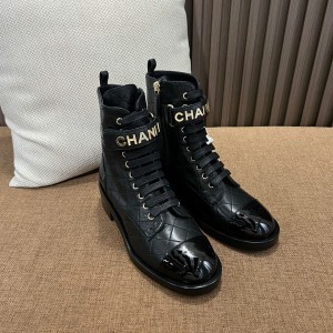 샤넬 컴뱃 부츠