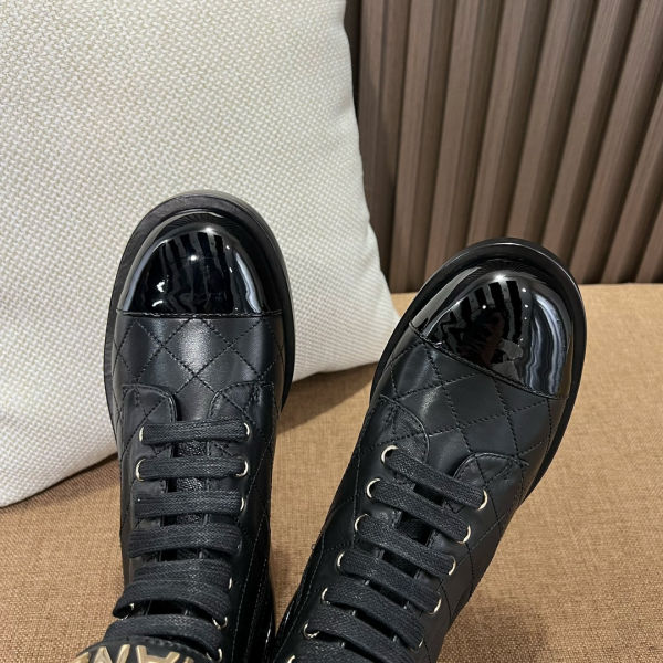 샤넬 컴뱃 부츠