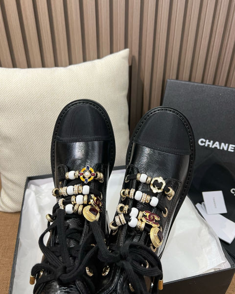 샤넬 앵클 부츠