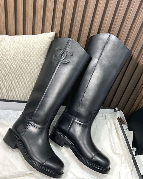 샤넬 롱 부츠