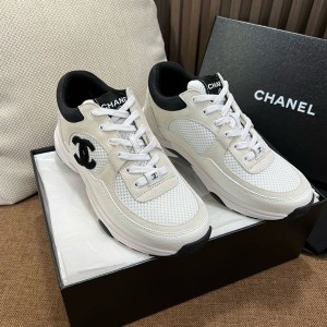샤넬 카프스킨 스니커즈