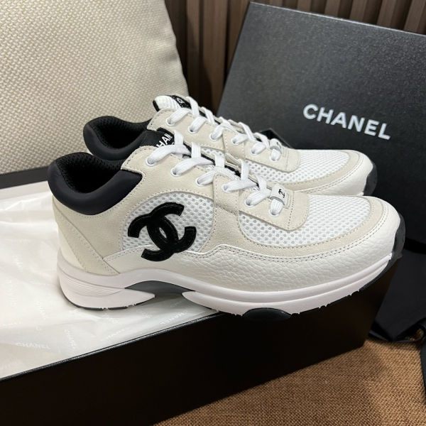 샤넬 카프스킨 스니커즈