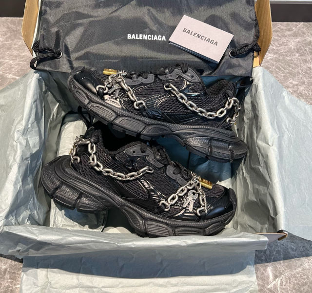 발렌시아가 쉐어 3XL 레이스업 리사이클 스니커즈(2color)