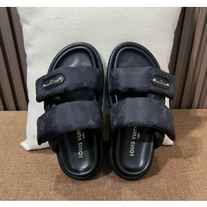 루이비통 풀 필로우 플랫 컴포트 뮬 슬리퍼(2color)