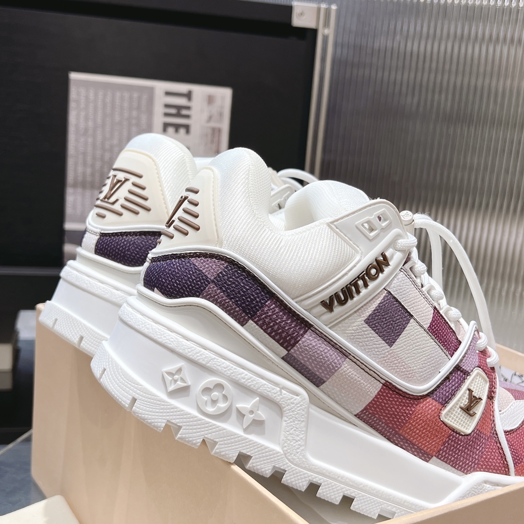 [152] L. LV 트레이너 맥시 컬러 체커보드 스니커즈 라이트 퍼플