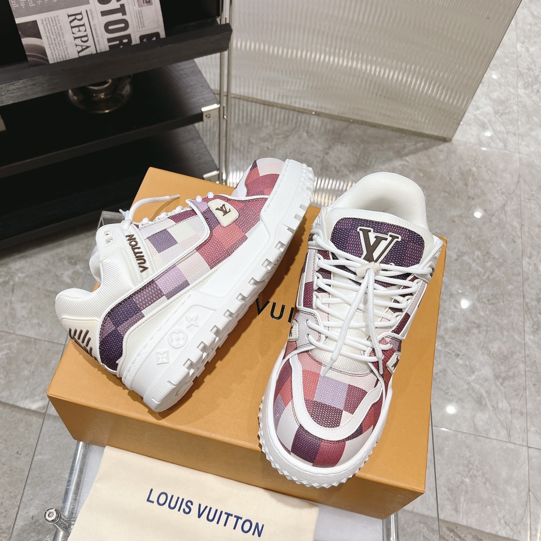 [152] L. LV 트레이너 맥시 컬러 체커보드 스니커즈 라이트 퍼플