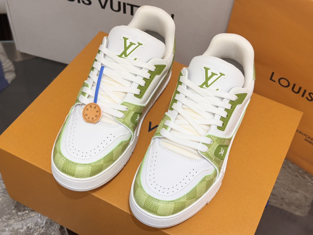 [152] L. LV 체커보드 이음 54# 스니커즈 라이트 그린