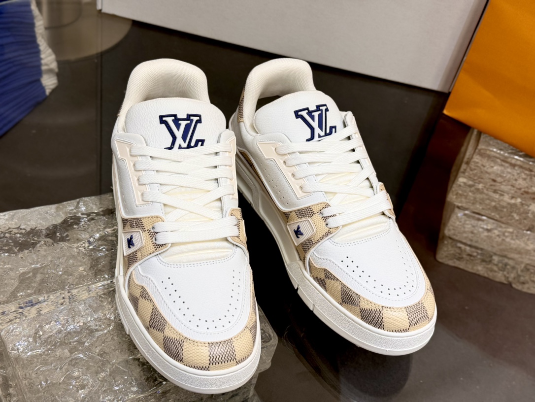 [152] L. LV 체커보드 이음 54# 스니커즈 라이트 옐로우