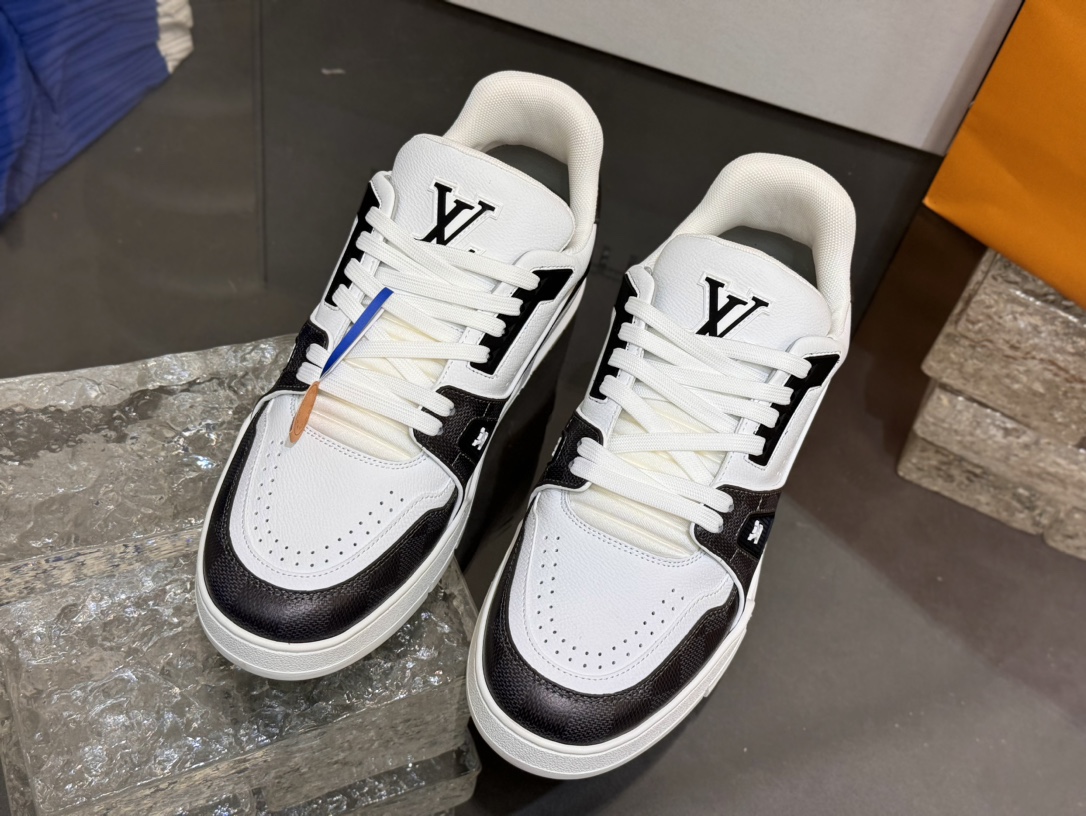 [152] L. LV 체커보드 이음 54# 스니커즈