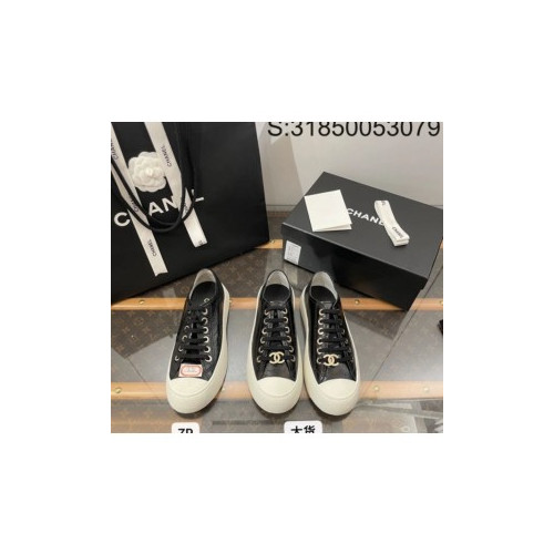ㅅ*넬 CC로고 에나멜 스니커즈 블랙 3.5cm