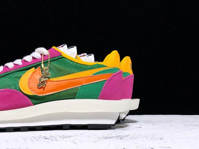 N.SACAI LVD 파인그린