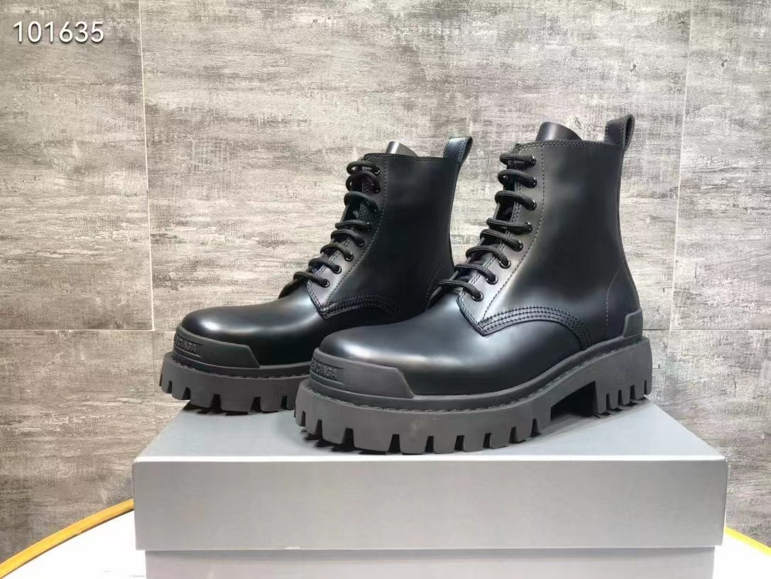 발렌시아가 모노그램 앵클 부츠