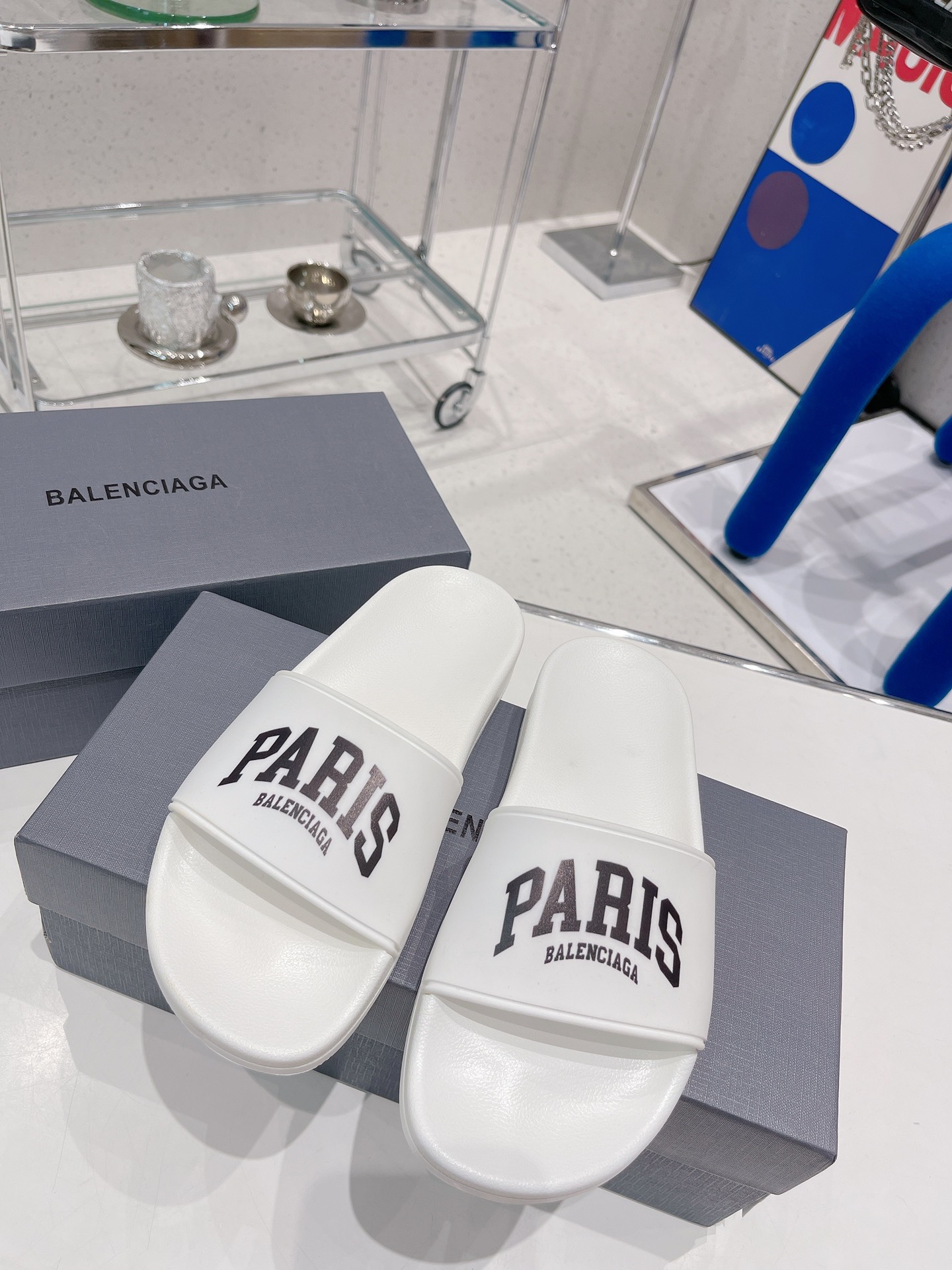 발렌시아가 PARIS 슬리퍼 2컬러