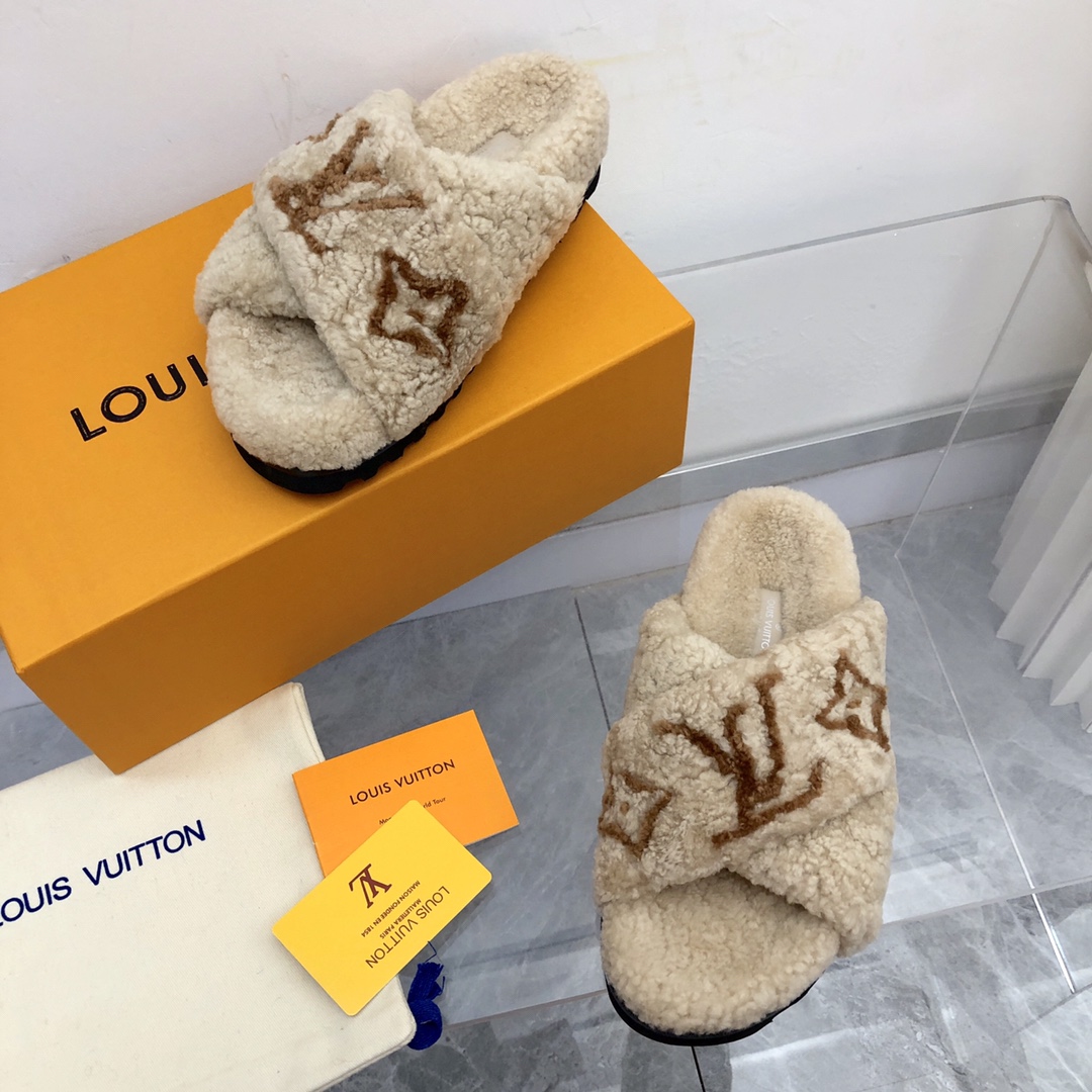 L. LV 로고 양털 X형 슬리퍼 5컬러 (여성용)