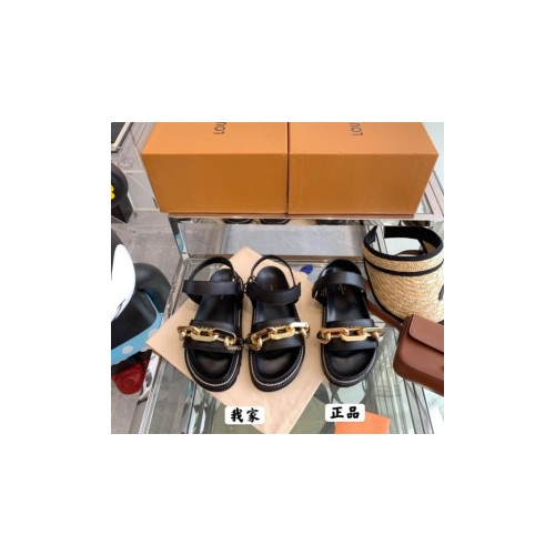[AN3] L. 금색 큰 체인장식 샌들