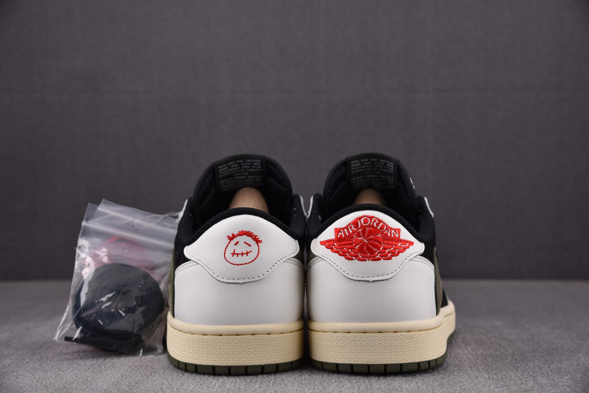 N. AJ1 스캇로우 올리브