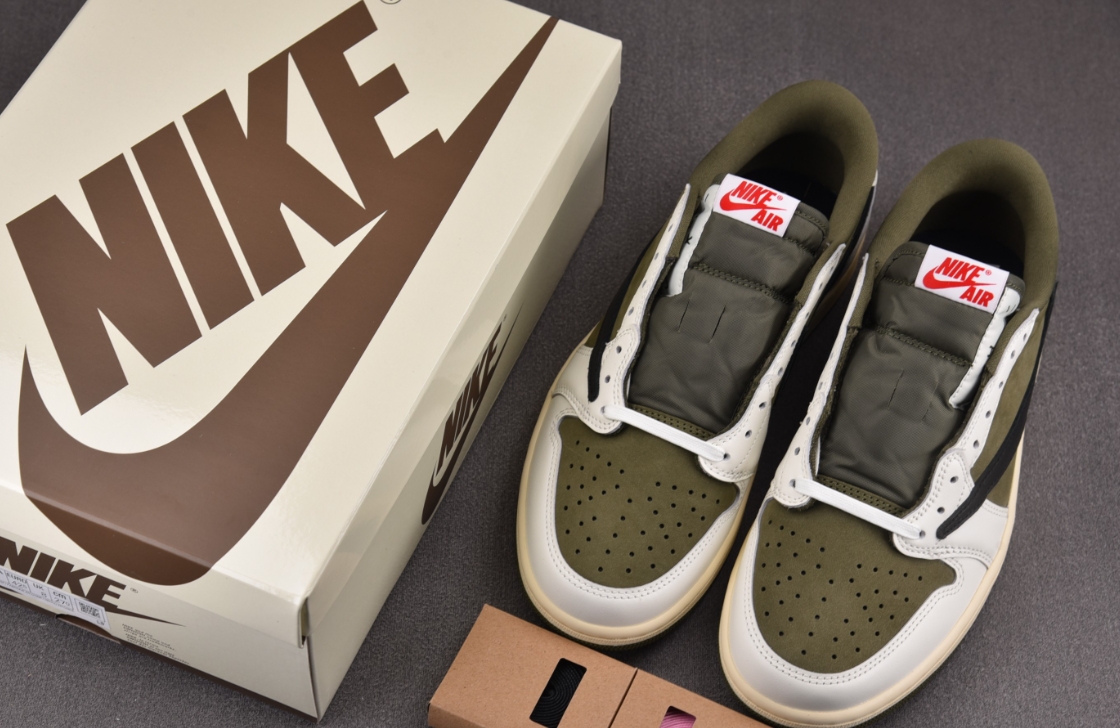 N. AJ1 스캇로우 리버스 올리브