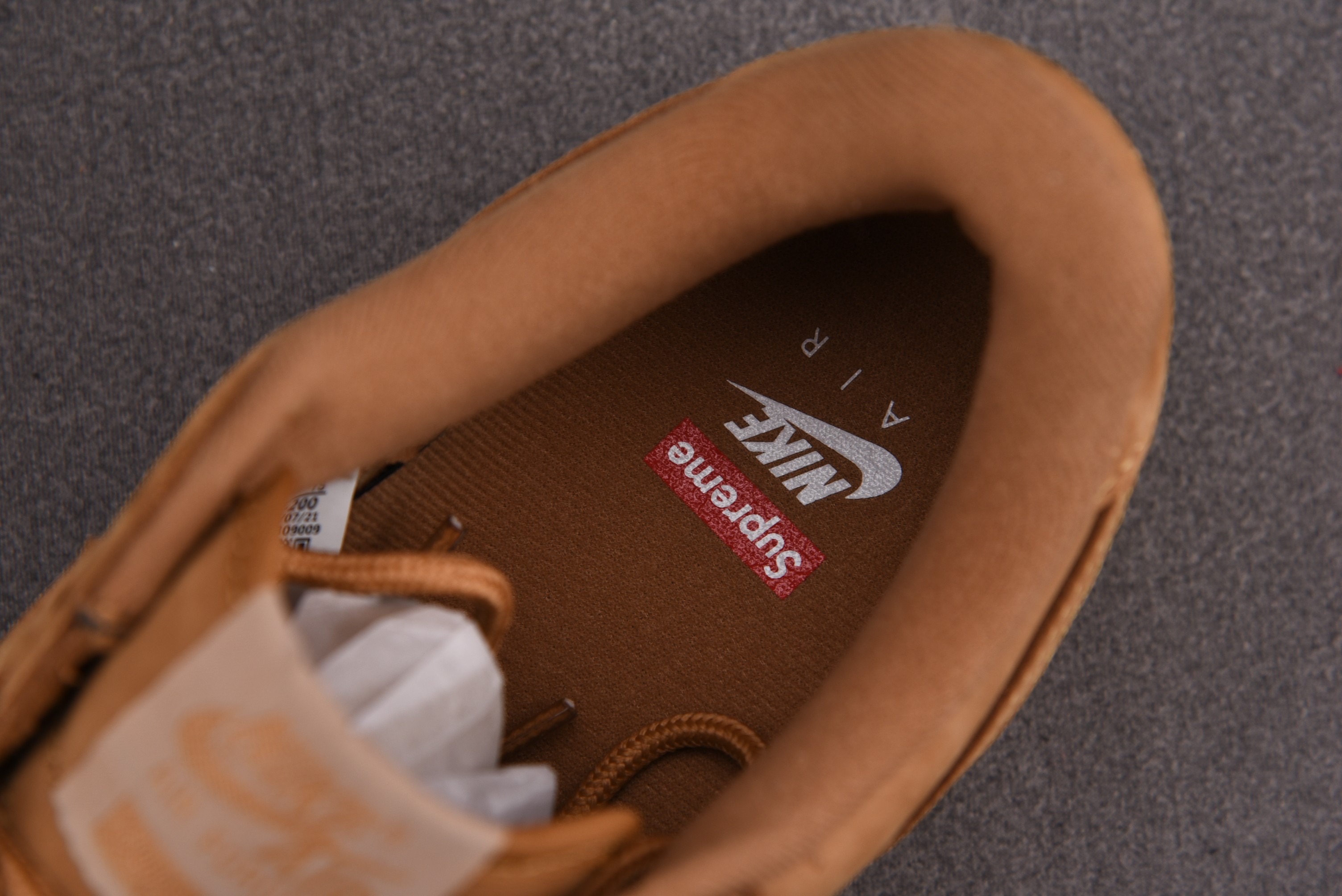 N x Supreme 된장 포스